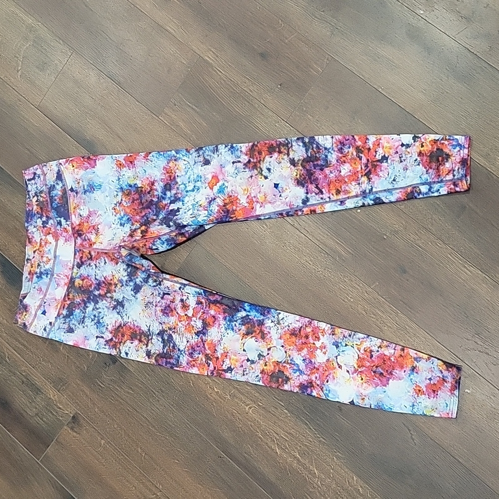 Athleta Hypersonic Sonar Ember Crop Leggings, Size small